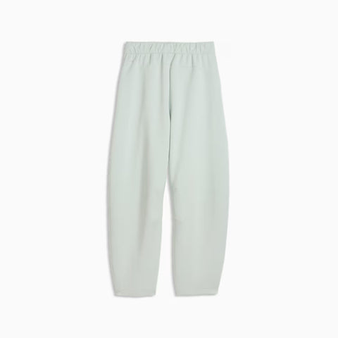 PUMATECH SENSE Relaxed Barrel Soft Touch Sweatpants DK op Women