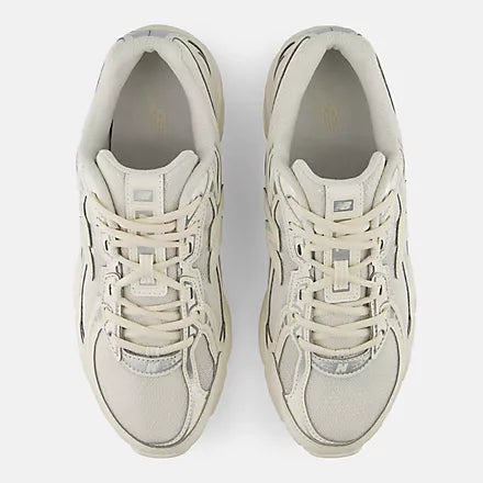 NEW BALANCE 740 Women