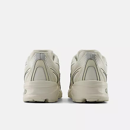NEW BALANCE 740 Women